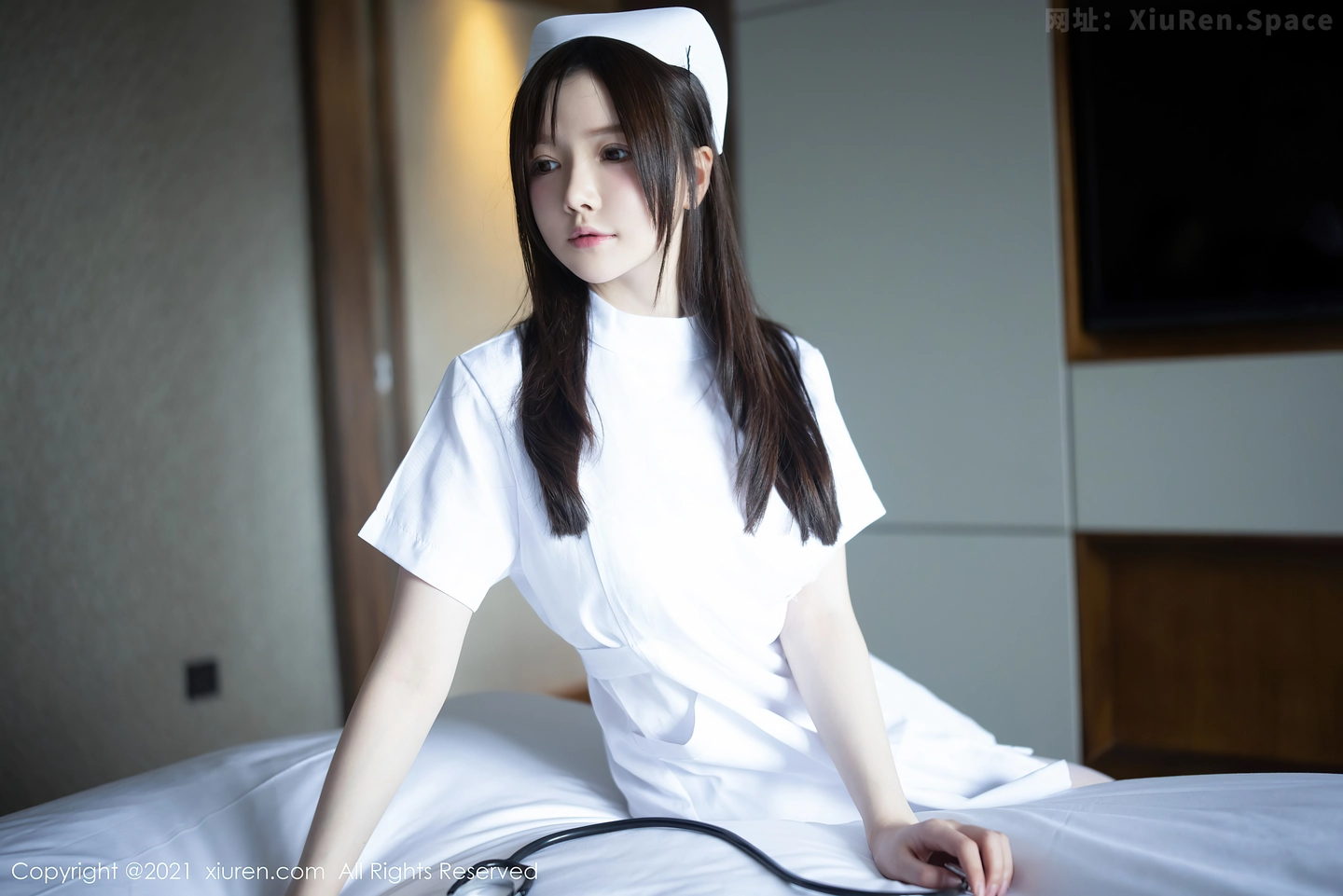 图片[2]-[XiuRen秀人网]VOL.3114 女神糯美子Mini洁白护士制服主题私房蕾丝内衣秀豪乳翘臀诱惑写真54P-秀人网官方网站